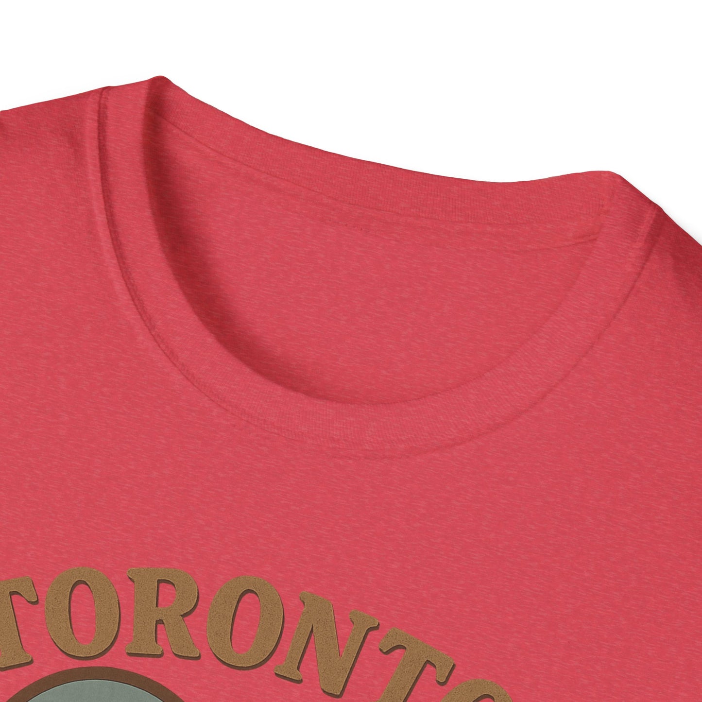 Fall Head Over Heels for Toronto's Skyline on This Unisex Gildan Tee