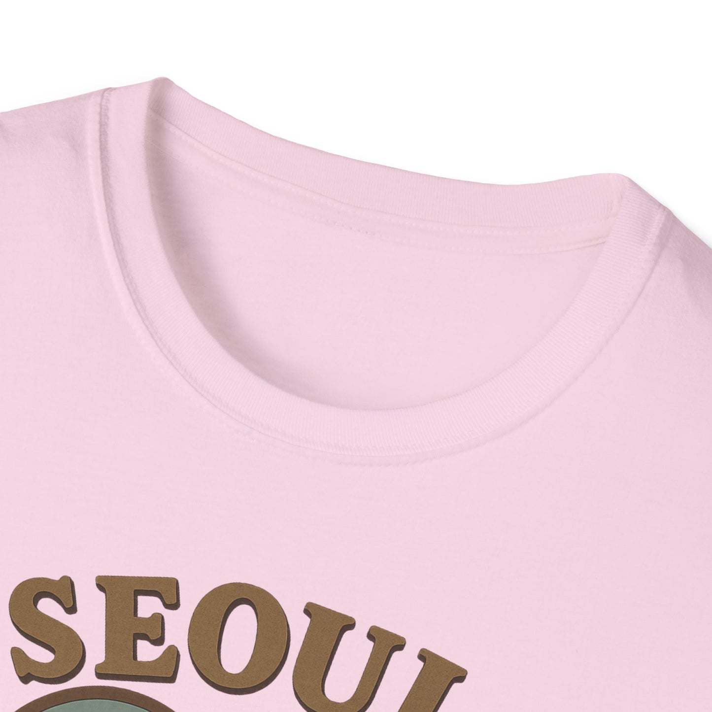 Love Seoul Heart T-Shirt for Wanderlust Enthusiasts with Soft Unisex Fit