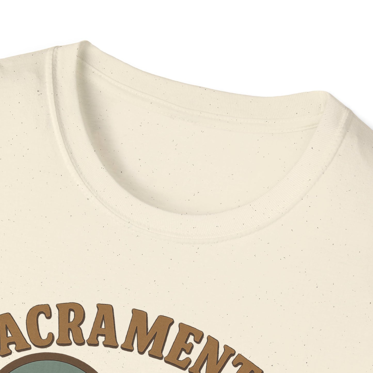 Sacramento Skyline Love T-Shirt - Unisex Urban Adventure Tee