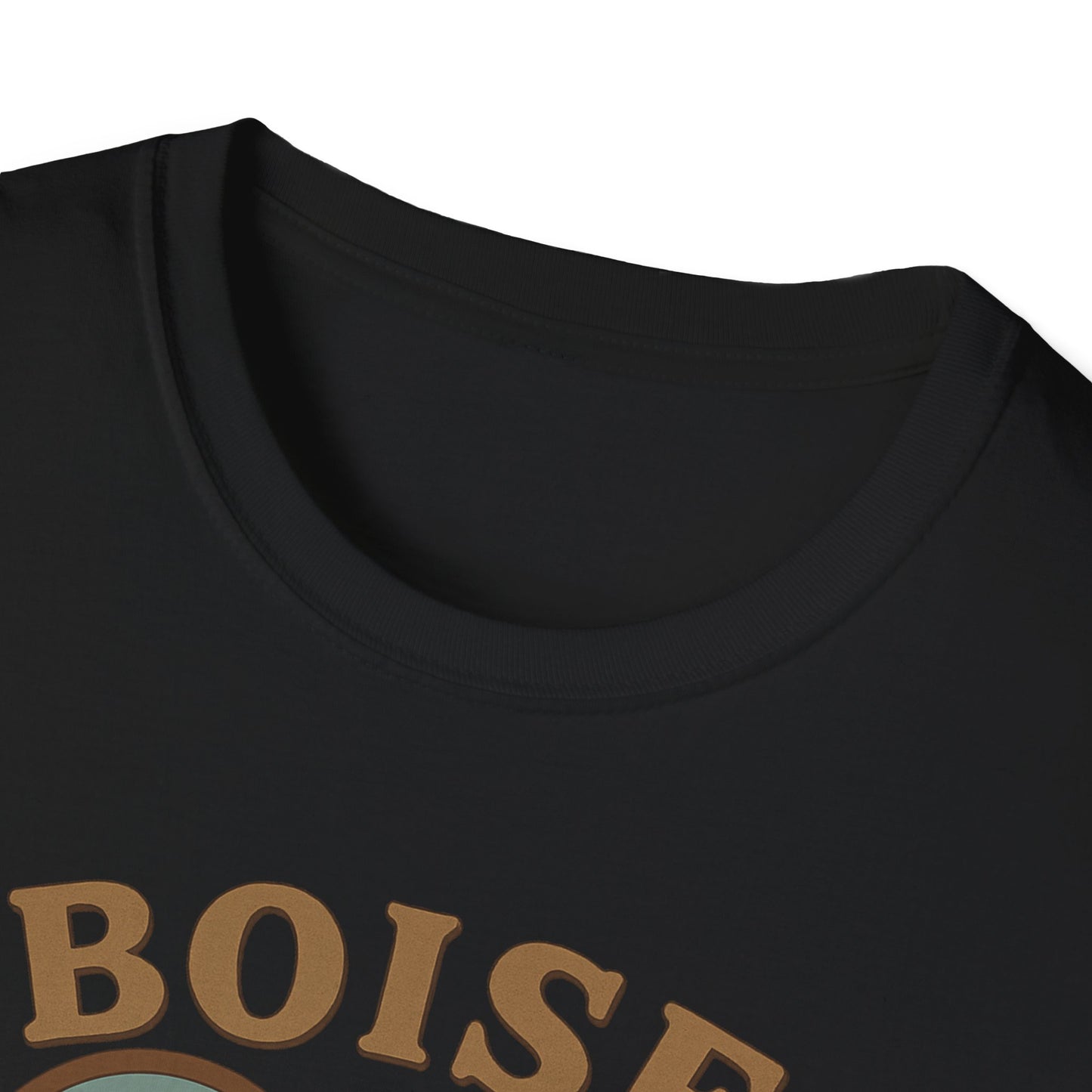 Fall in Love with Boise: Heartfelt Iconic Idaho Unisex Tee for Urban Adventurers