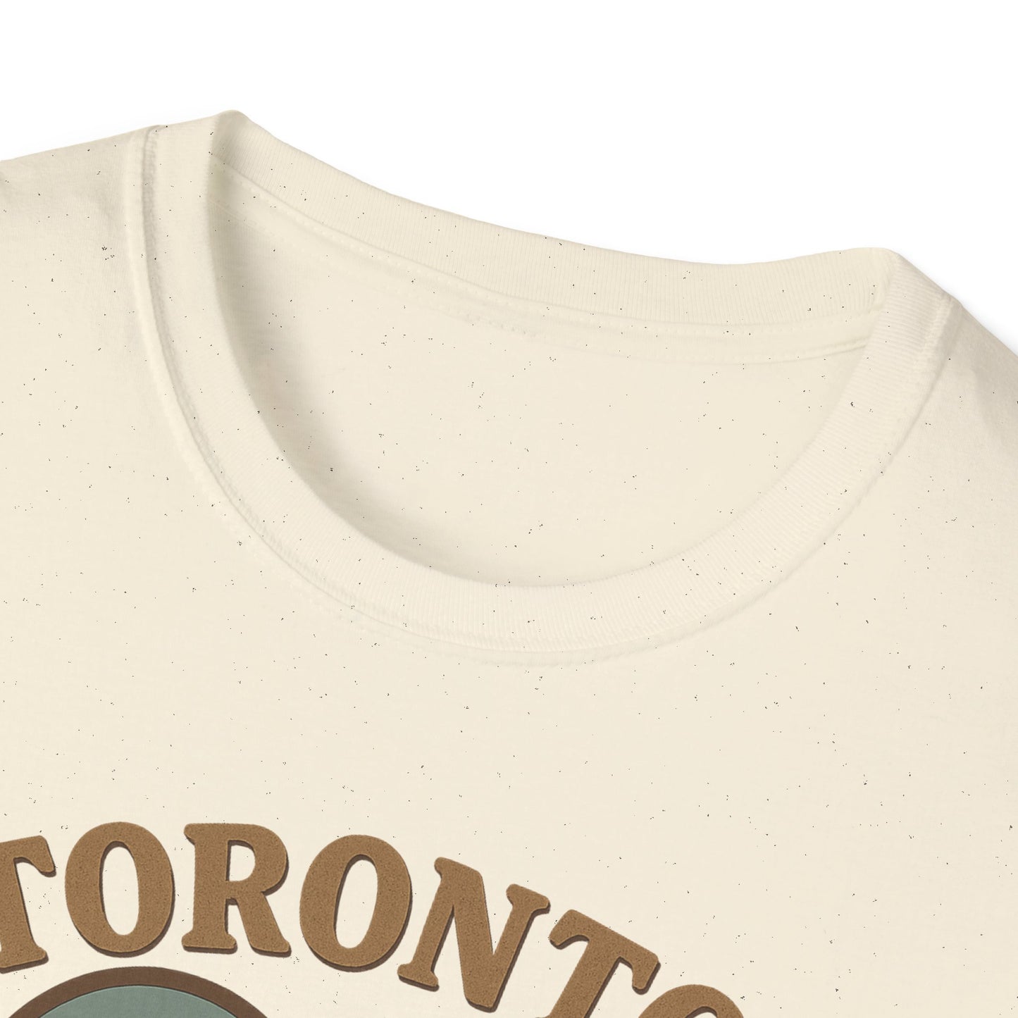 Fall Head Over Heels for Toronto's Skyline on This Unisex Gildan Tee