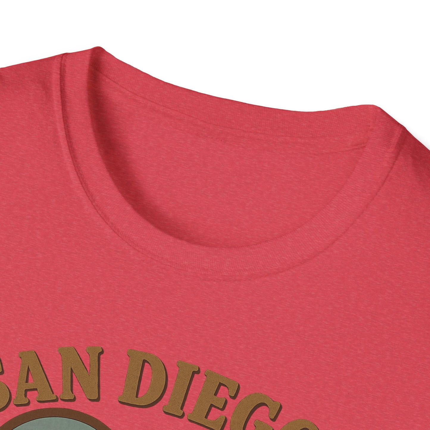 Fall in Love with San Diego Vibes: Unisex Gildan Soft Tee