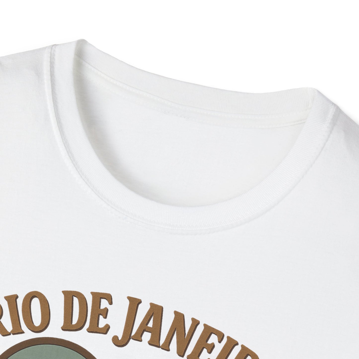 Summon Rio De Janeiro's Heartbeat with Our Whimsical Toucan Love Tee