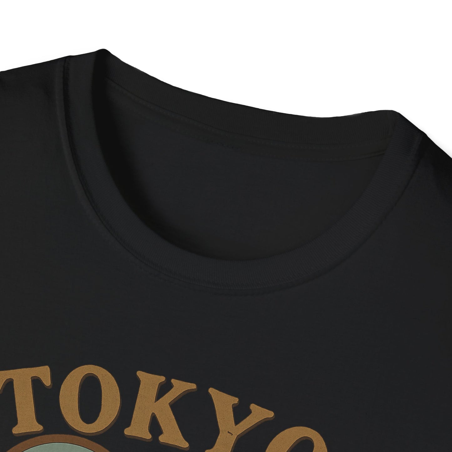 Fall in Love with Tokyo's Iconic Skyline on a Heartful T-Shirt Adventure!